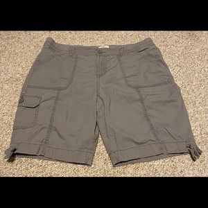 St John’s Bay Women’s Cargo Shorts
